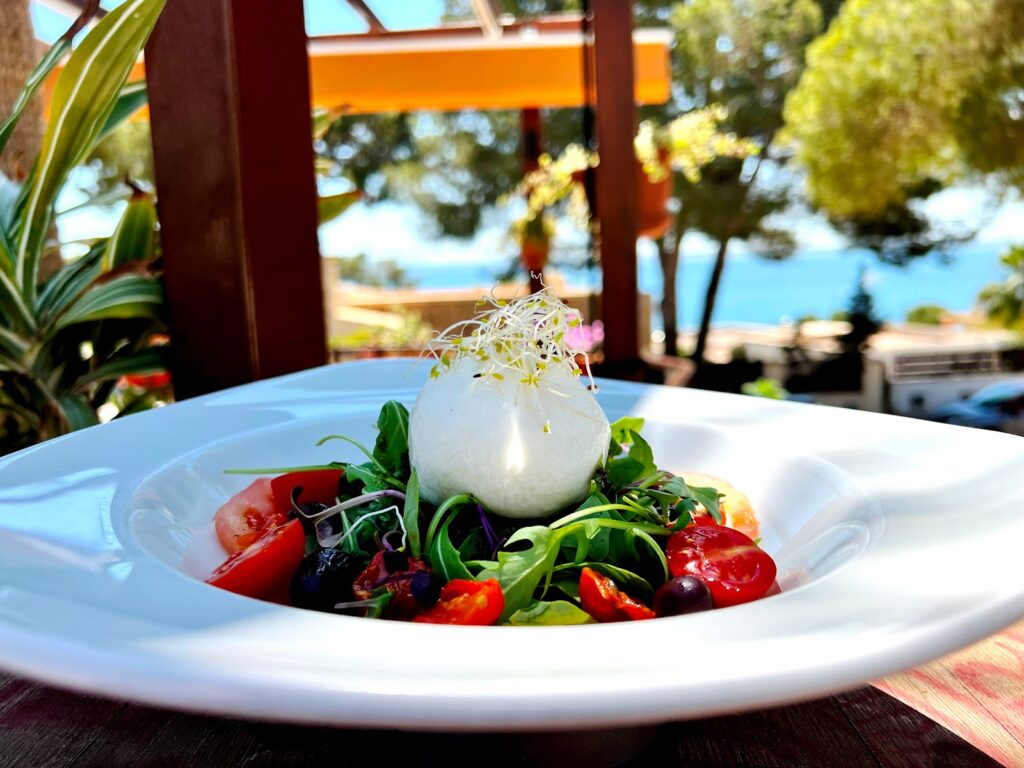 ALCANADA 35: Un rincón gastronómico que cautiva en Illes Balears, imagen 1