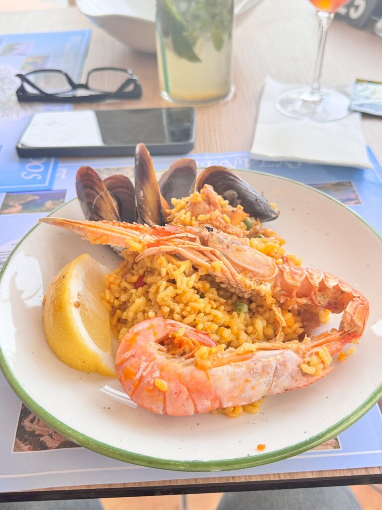 Bodega des Port: Una Joya Culinaria en Platja D’Alcudia, imagen 5