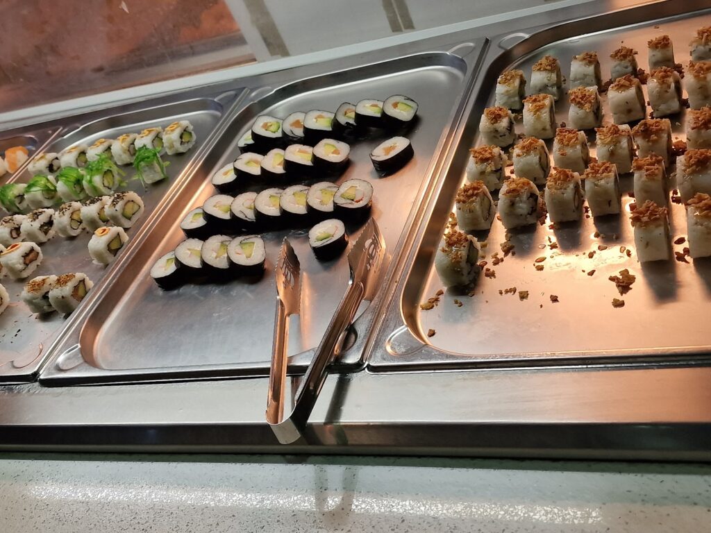 King Wok: Buffet Asiático con Estilo en Palma, imagen 3