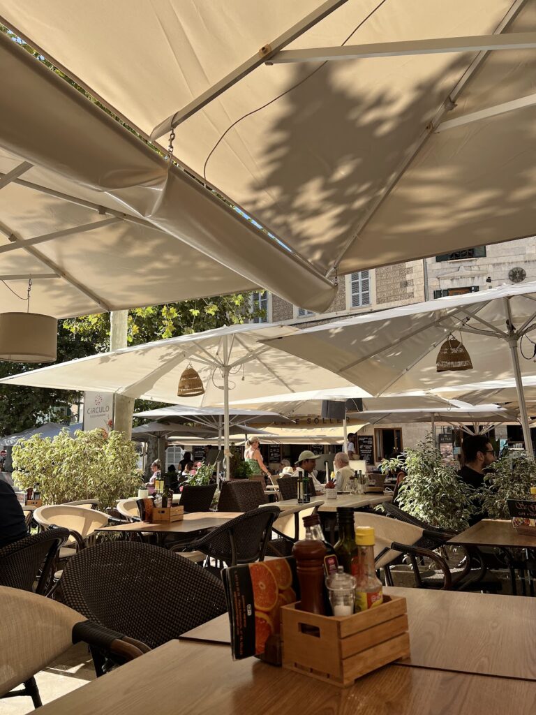 Sabores Mediterráneos en el Corazón de Sóller: Sa Granja Cafè – Restaurant, imagen 3