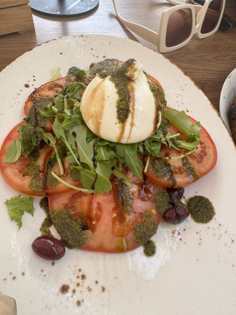 Sabores Mediterráneos en el Corazón de Sóller: Sa Granja Cafè – Restaurant, imagen 6