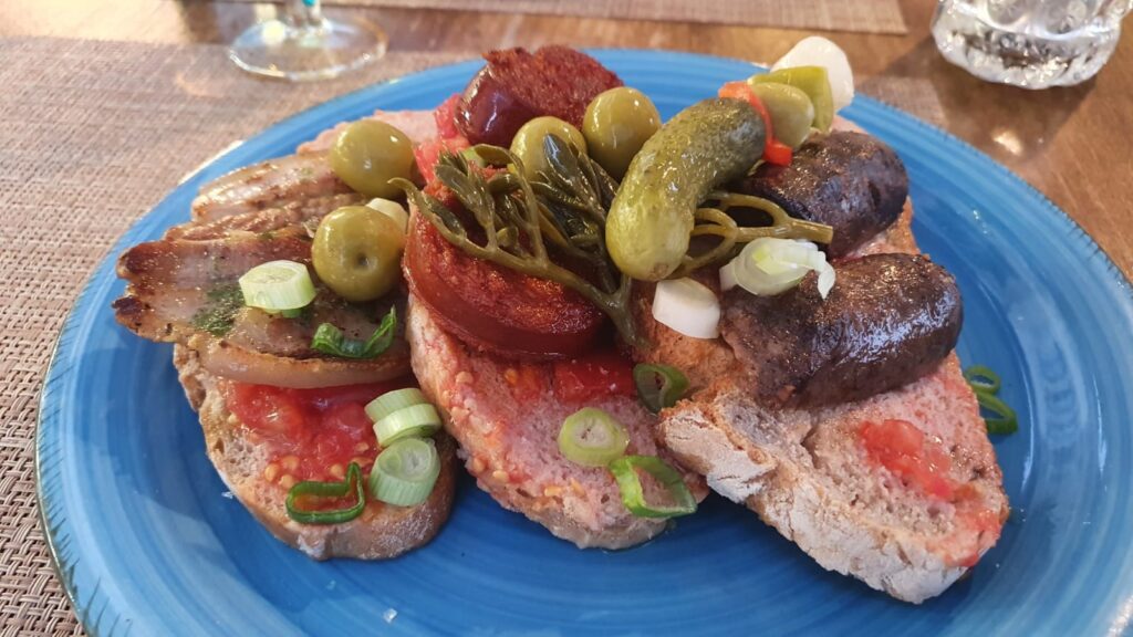 Sabores Mediterráneos junto a la Marina de Sóller: Un Encuentro en Balear Restaurant, imagen 3