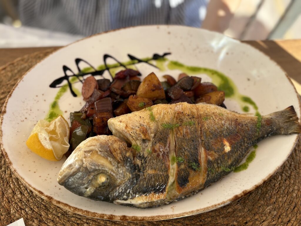 Sabores Mediterráneos junto a la Marina de Sóller: Un Encuentro en Balear Restaurant, imagen 4