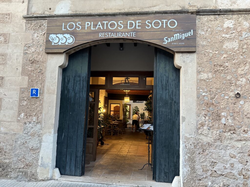 Sabores de Tradición en Los Platos de Soto: Un Rincón Gastronómico en Marratxí, imagen 10