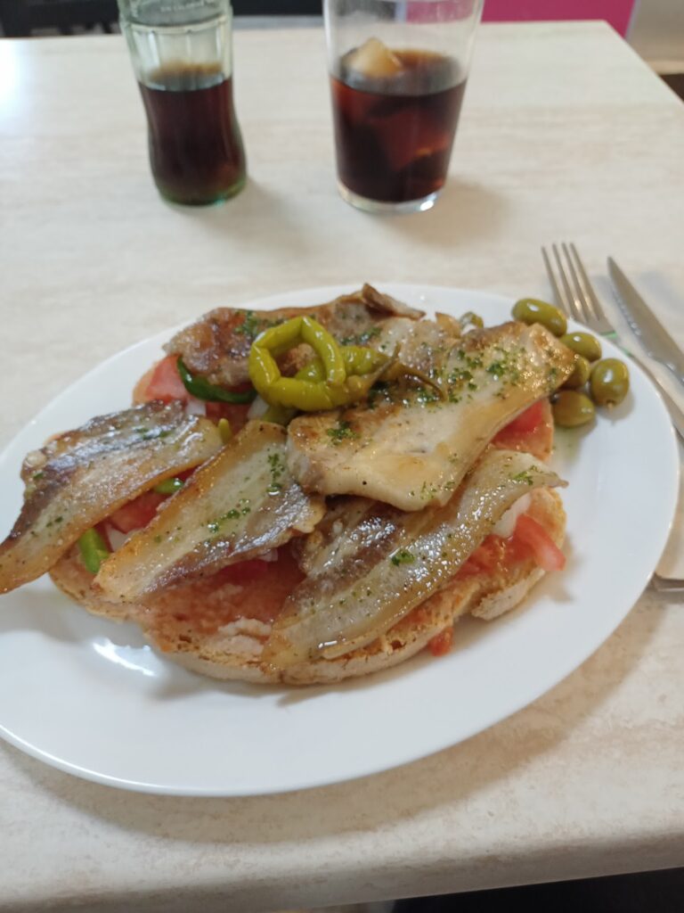 Porrón: cocina, ambiente y opiniones sin rodeos, imagen 1