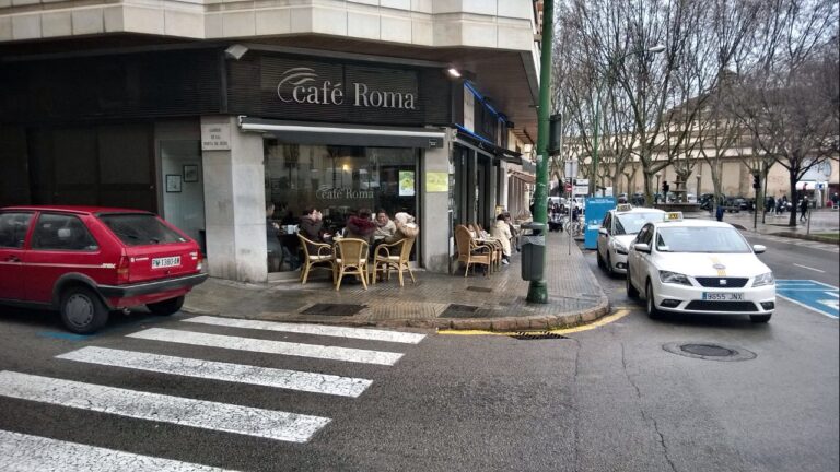 Cafè Roma: cocina, ambiente y opiniones sin rodeos