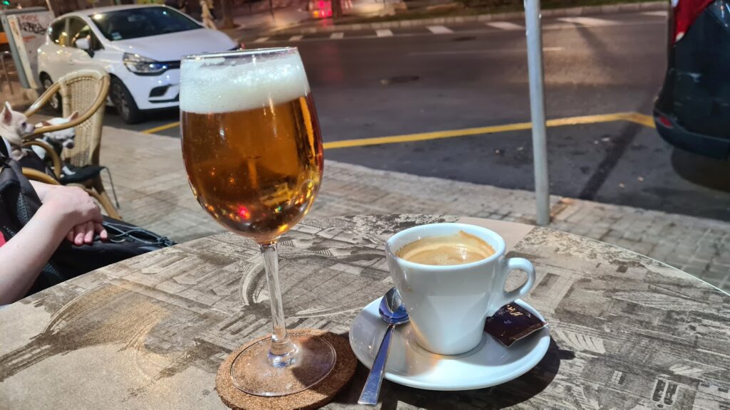 Cafè Roma: cocina, ambiente y opiniones sin rodeos, imagen 2