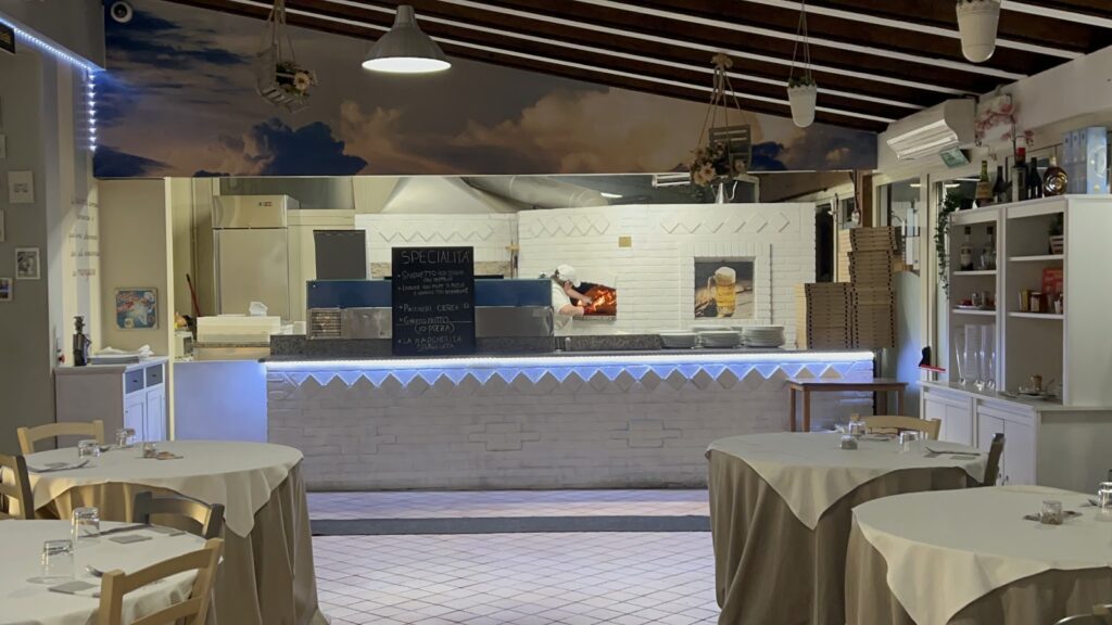 Lo Scalo dei Sapori Ristorante Pizzeria: dónde el ambiente también forma parte del menú, imagen 3