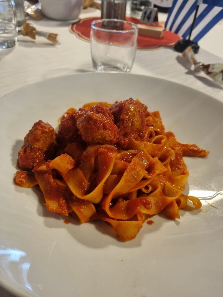 Lo Scalo dei Sapori Ristorante Pizzeria: dónde el ambiente también forma parte del menú, imagen 7