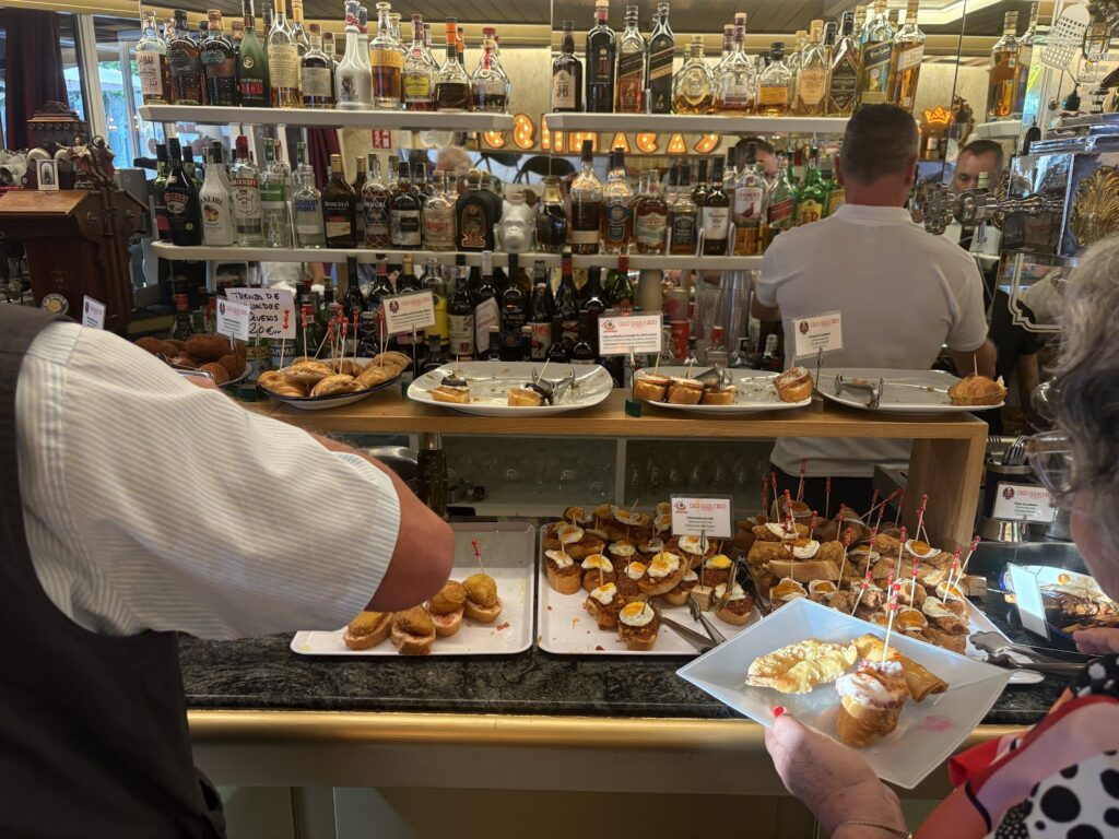 Bañando Tus Paladares en Sabores Auténticos: Bar Casa Miss en Mallorca, imagen 7