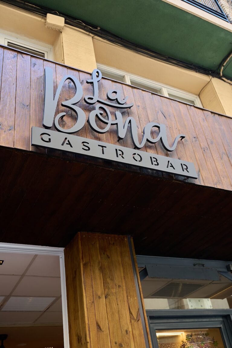 ¿Dónde comer en Alacant? La Bona Gastrobar & Cafetería tiene buenas razones