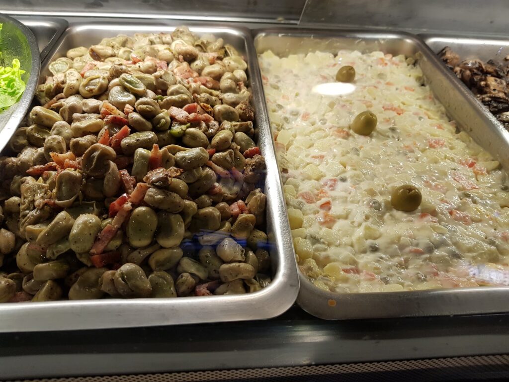 Bar Micar: Un Rincón de Tradición y Sabor en Palma de Mallorca, imagen 1
