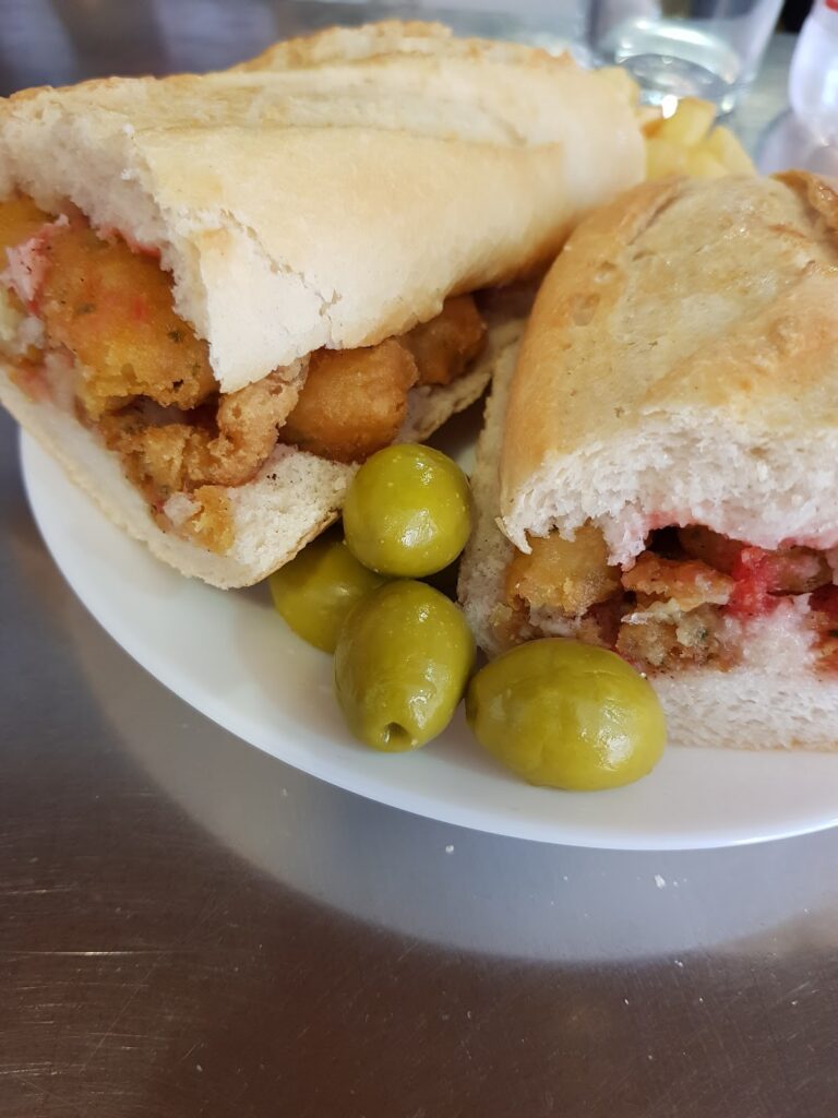 Bar Micar: Un Rincón de Tradición y Sabor en Palma de Mallorca, imagen 7