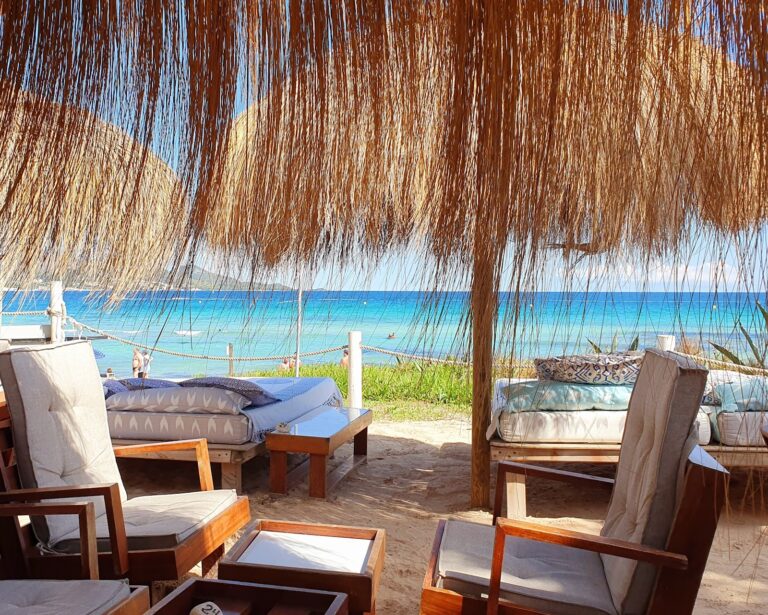 MURO Beach: carta, precios orientativos y experiencia real