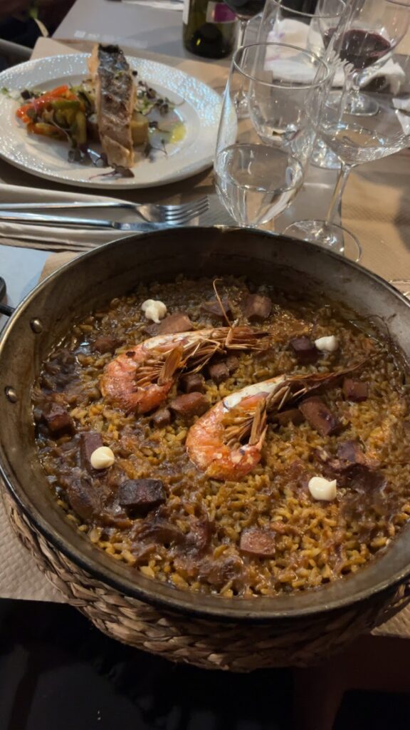 Ficha de RESTAURANT M BISTRO: cocina, trato y ambiente en Roses, imagen 7