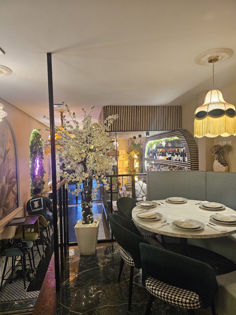 Conoce Surat Indian Cuisine | Restaurante indio Madrid: carta, ambiente y trato al cliente, imagen 5