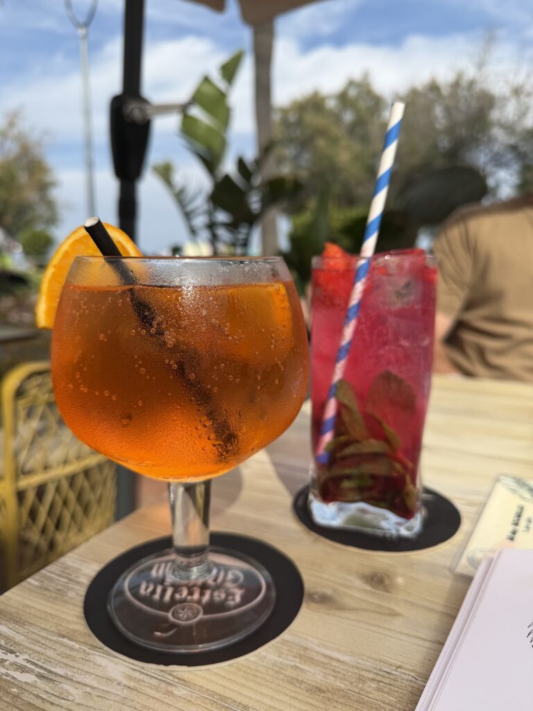 The Coconut Shack, una mesa con personalidad propia en Cala Millor, imagen 9