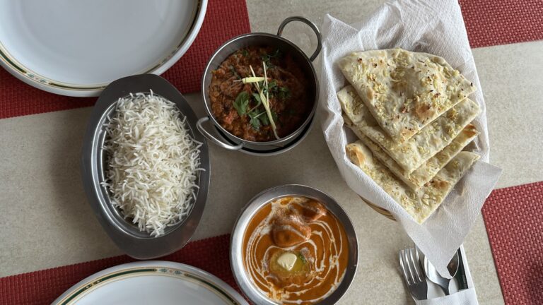 Opiniones sobre Indian Tandoori Nights Restaurant cala bona: lo bueno y lo que más se repite