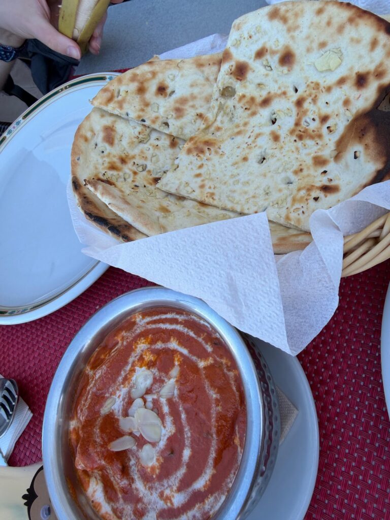 Opiniones sobre Indian Tandoori Nights Restaurant cala bona: lo bueno y lo que más se repite, imagen 5