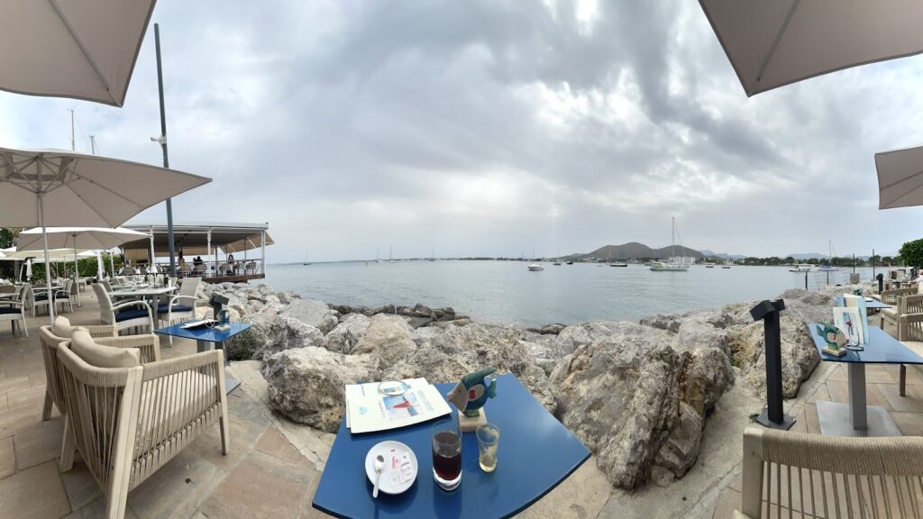 AQUA Restaurant | Paellas & Cocktails en Alcudia: dónde el ambiente también forma parte del menú, imagen 7
