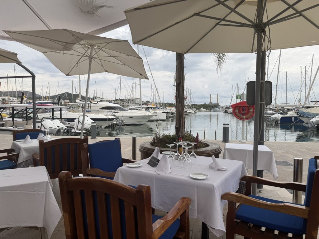 Restaurante Bistro Mar Port d’Alcúdia: dónde el ambiente también forma parte del menú, imagen 8