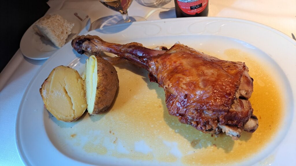 Sabores de Ávila: la experiencia en Restaurante Alcaravea, imagen 9