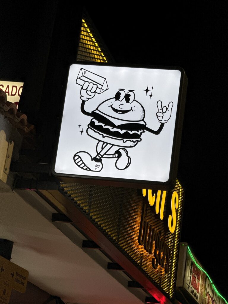 ¿Qué encontrarás en Fanneli’s Burgers Albir – Burgers y smash burgers? Cocina, trato y ambiente, imagen 6