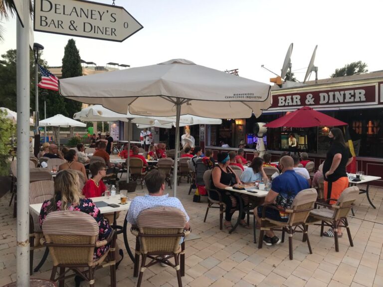 Un acercamiento a Delaney’s Bar & Diner, en pleno Sa Coma