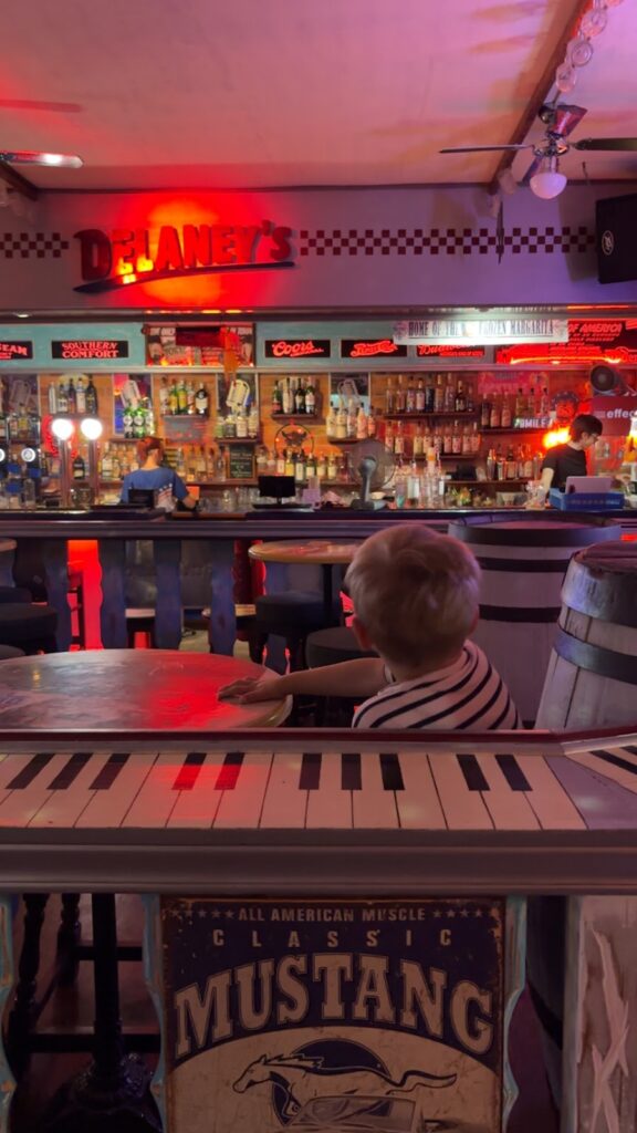 Un acercamiento a Delaney’s Bar & Diner, en pleno Sa Coma, imagen 4