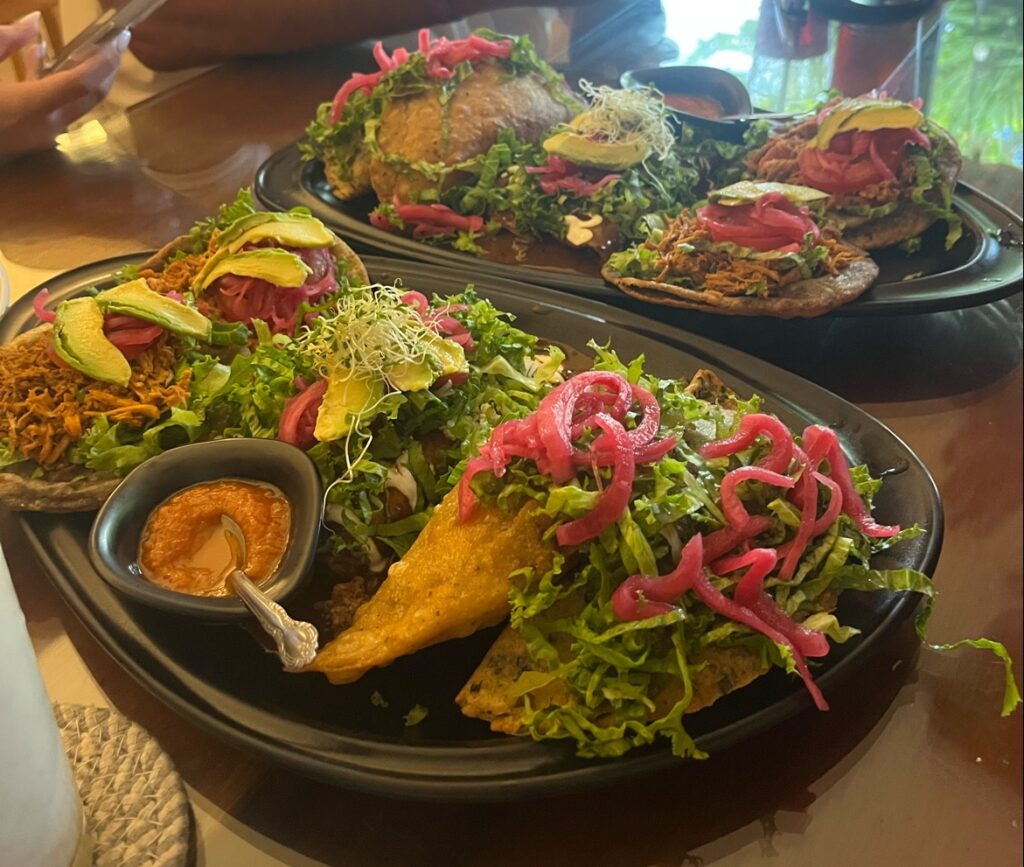 Restaurante AHAL, una mesa con personalidad propia en Valladolid, imagen 7