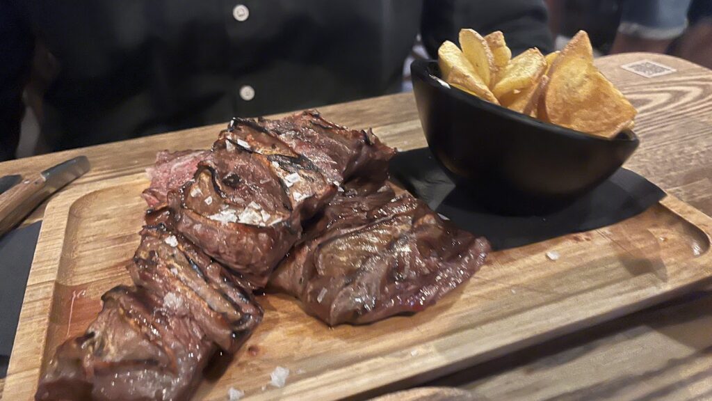 Comer en Restaurante de Carne – Cabaña Bar: lo que conviene saber antes de ir, imagen 5