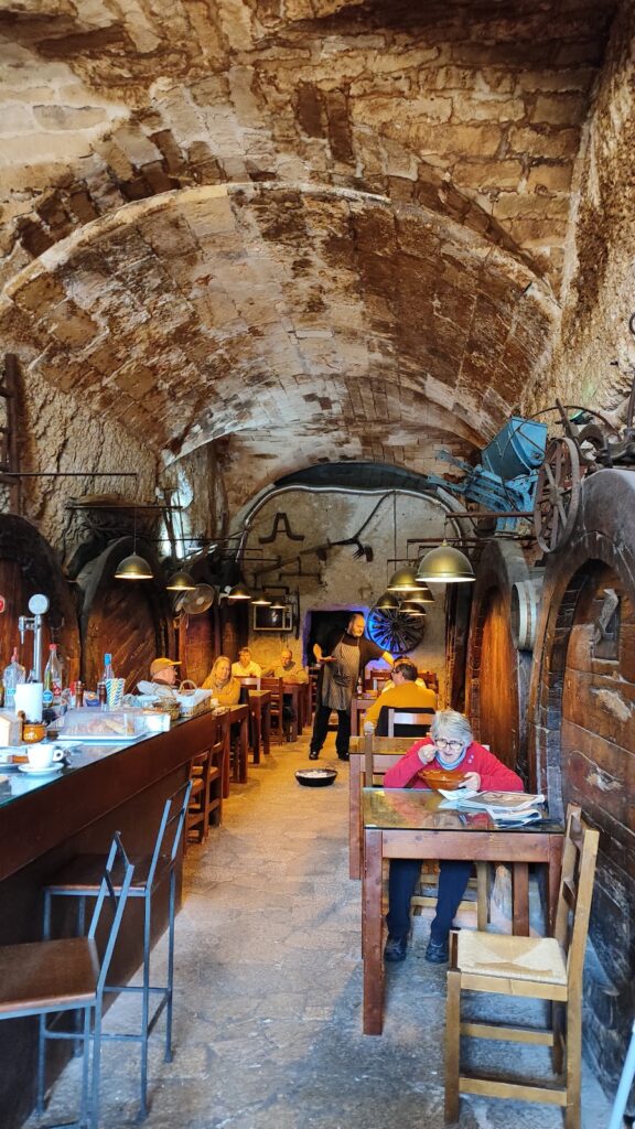 Guía de Antic Celler San Toreó: qué encontrarás al sentarte a la mesa, imagen 2