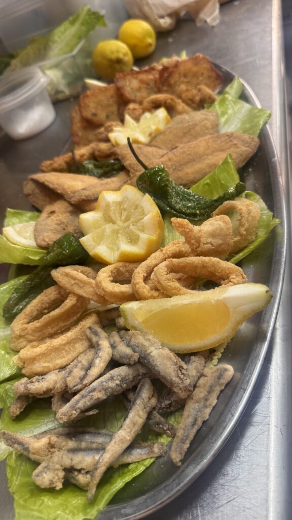 La placita tapas restaurante andaluz, un clásico de Son Servera, imagen 3