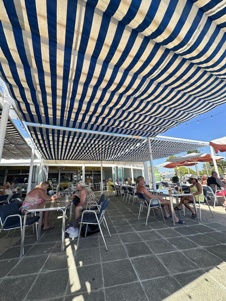 Cafeteria PICNIC: Un Lugar para Saborear la Costa de Sa Coma, imagen 3