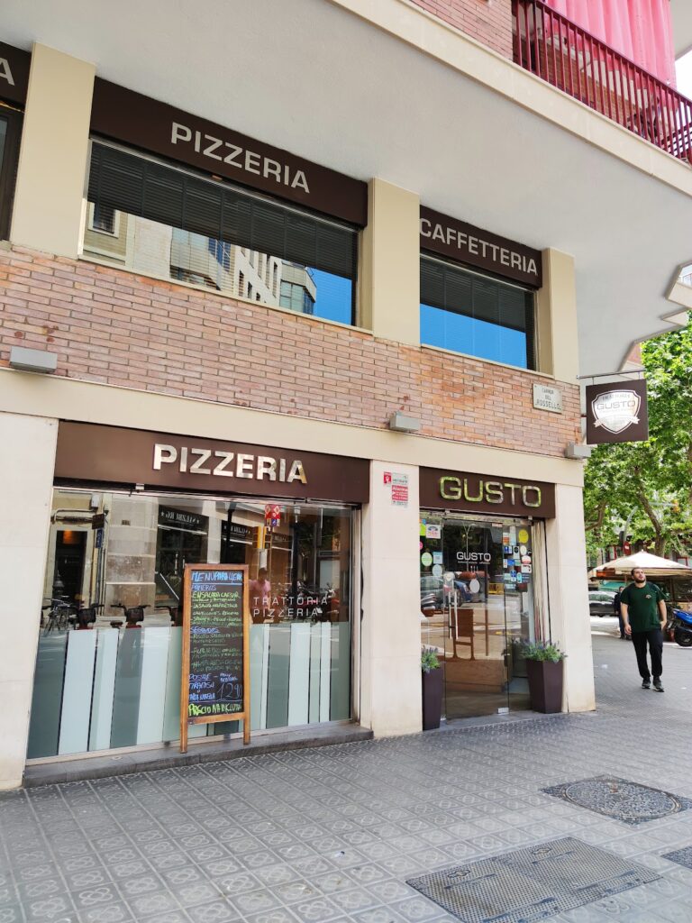 ¿Qué encontrarás en Gusto Restaurant? Cocina, trato y ambiente