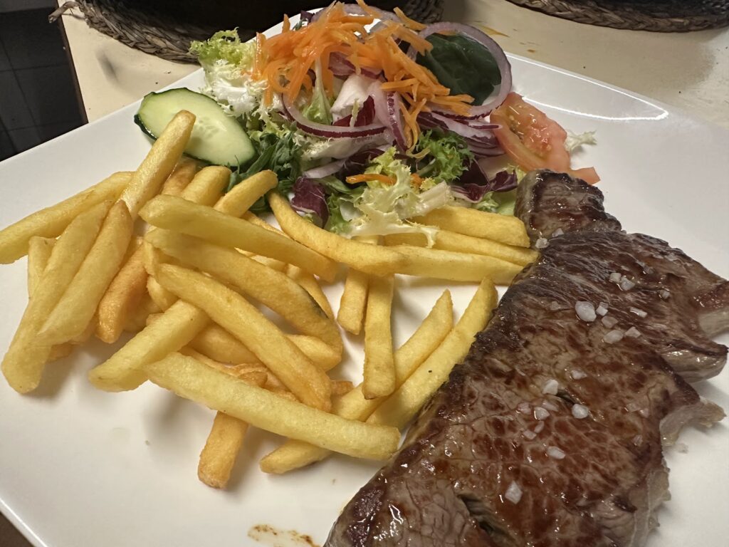Per tots mediterranes Restaurant Cala Millor: carta, precios orientativos y experiencia real, imagen 1