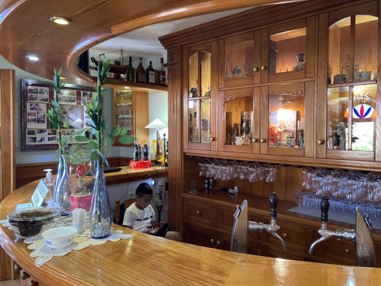 Ficha de Restaurante en Almería EL BELLO RINCÓN: cocina, trato y ambiente en Almería
