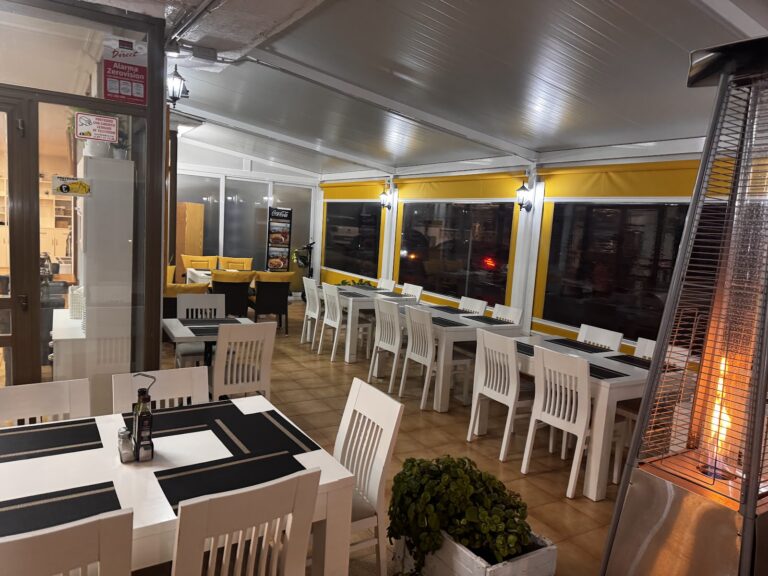 RESTAURANTE PIZZERIA ROMA CALA MILLOR: dónde el ambiente también forma parte del menú
