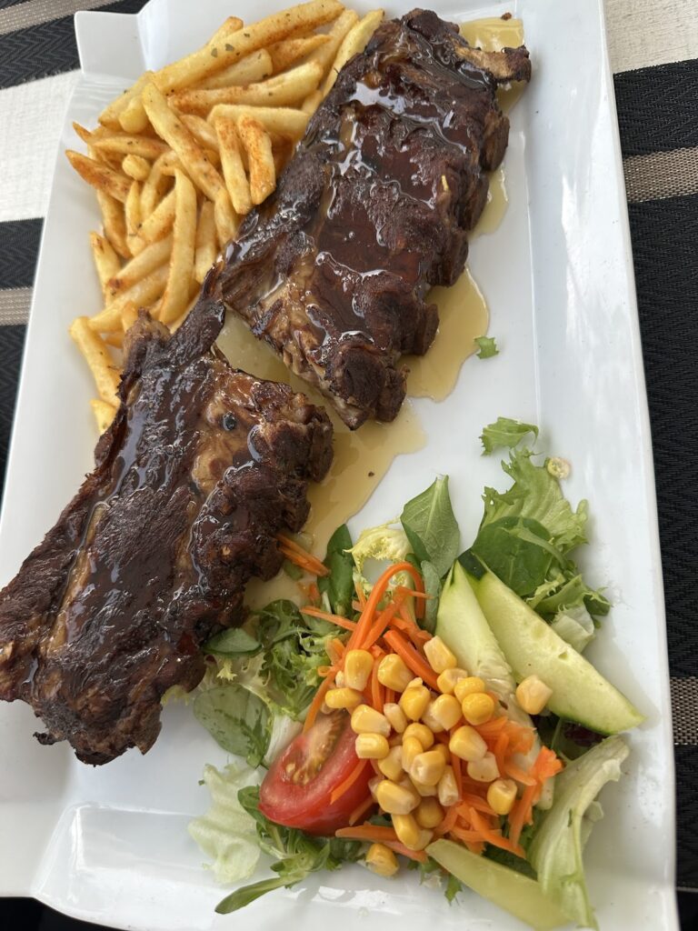 RESTAURANTE PIZZERIA ROMA CALA MILLOR: dónde el ambiente también forma parte del menú, imagen 9