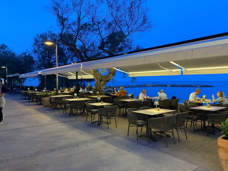 Conoce Alma Mia Pizzeria Restaurante: carta, ambiente y trato al cliente