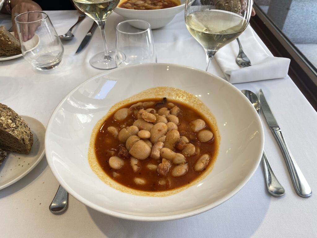 Comer bien en Ávila pasa por Restaurante Bococo, imagen 1