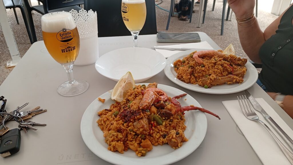 Bar Cafeteria Son Colom: razones para reservar mesa en Sant Llorenç des Cardassar, imagen 4