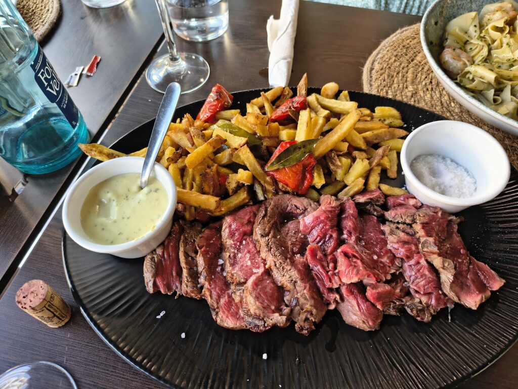 RESTAURANTE AMAPOLA BRASAS, una mesa con personalidad propia en Cala Millor, imagen 4