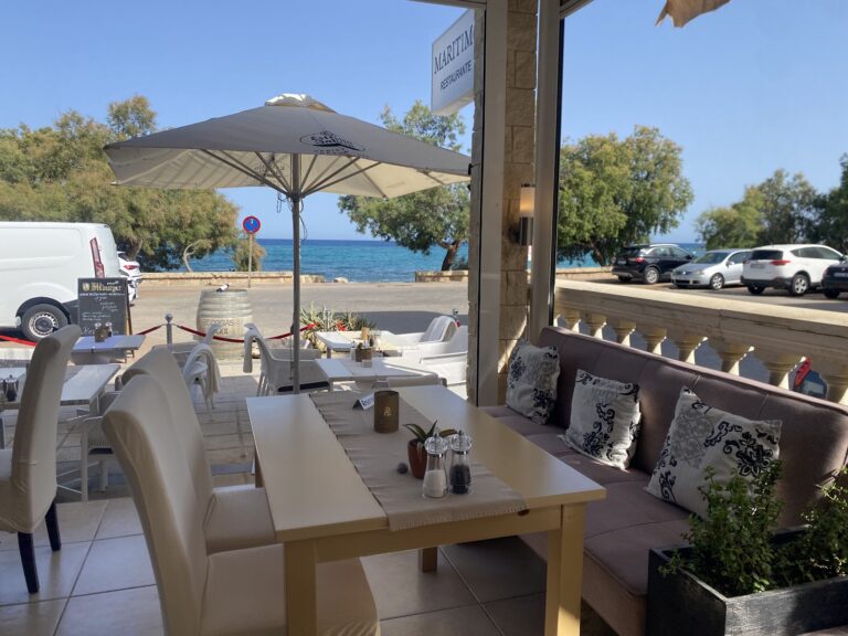 ¿Qué encontrarás en Restaurante Maritimo? Cocina, trato y ambiente