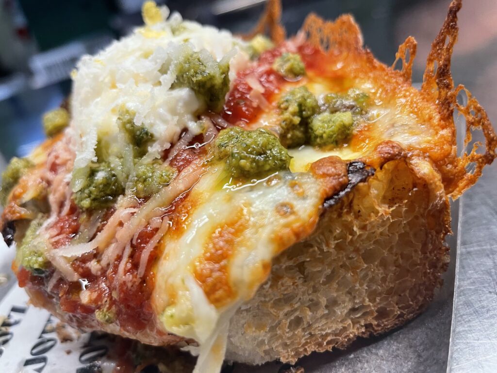 Guía de JOTZ Pizza Detroit-Style: qué encontrarás al sentarte a la mesa, imagen 4