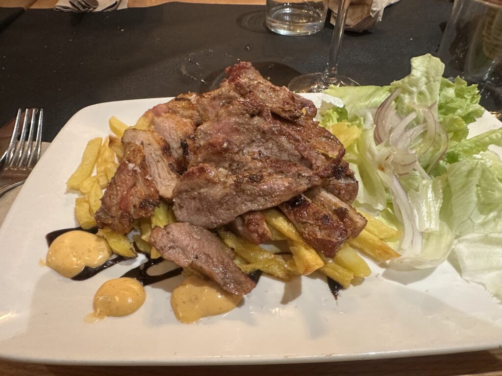 Taberna La Tienta bajo la lupa: carta, servicio y ambiente, imagen 8