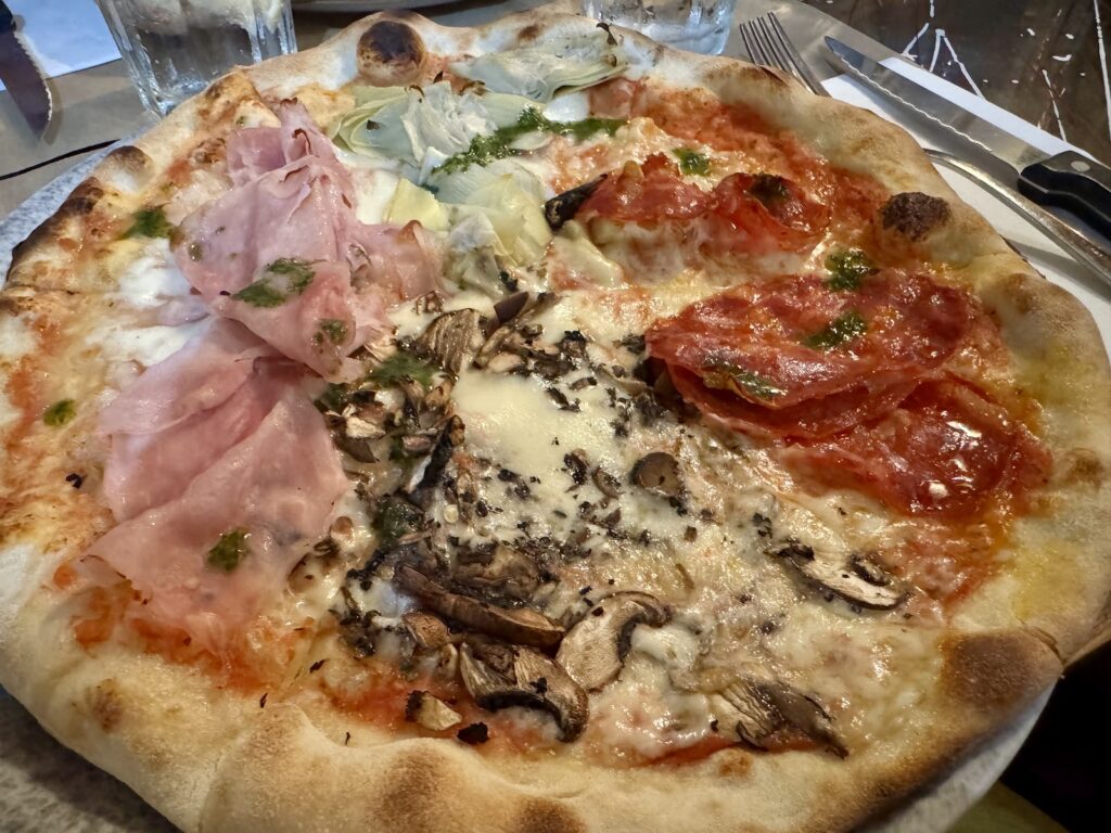 Restaurant Pizzeria Bella Sineu: dónde el ambiente también forma parte del menú, imagen 2