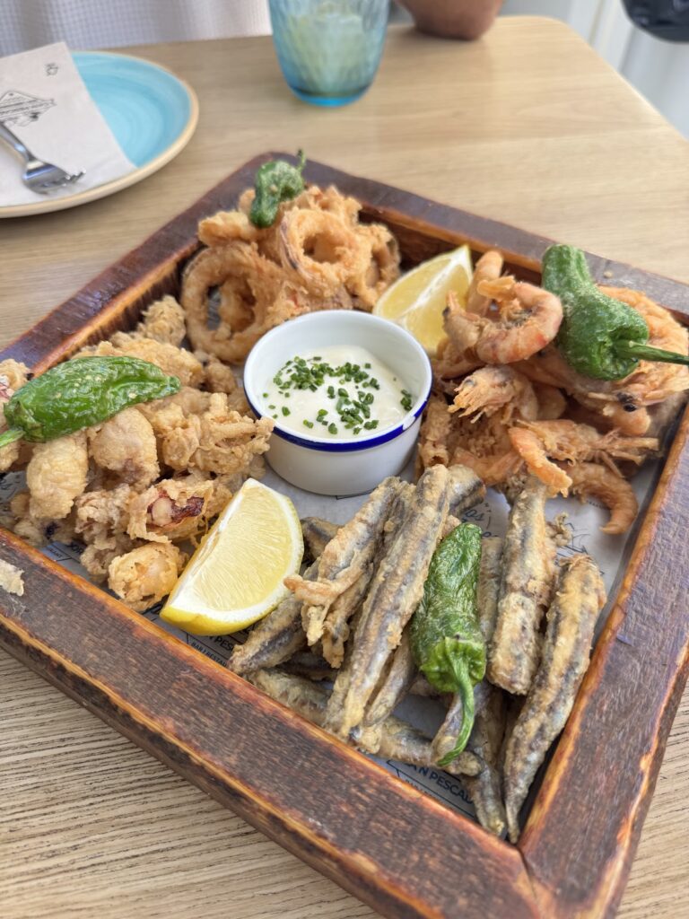 Can Pescador: Cocina de Mercado sin Pretensiones en Platja de Muro, imagen 4