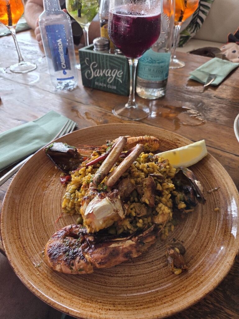 Savage Beach Club, más allá de la carta: qué puedes esperar, imagen 2