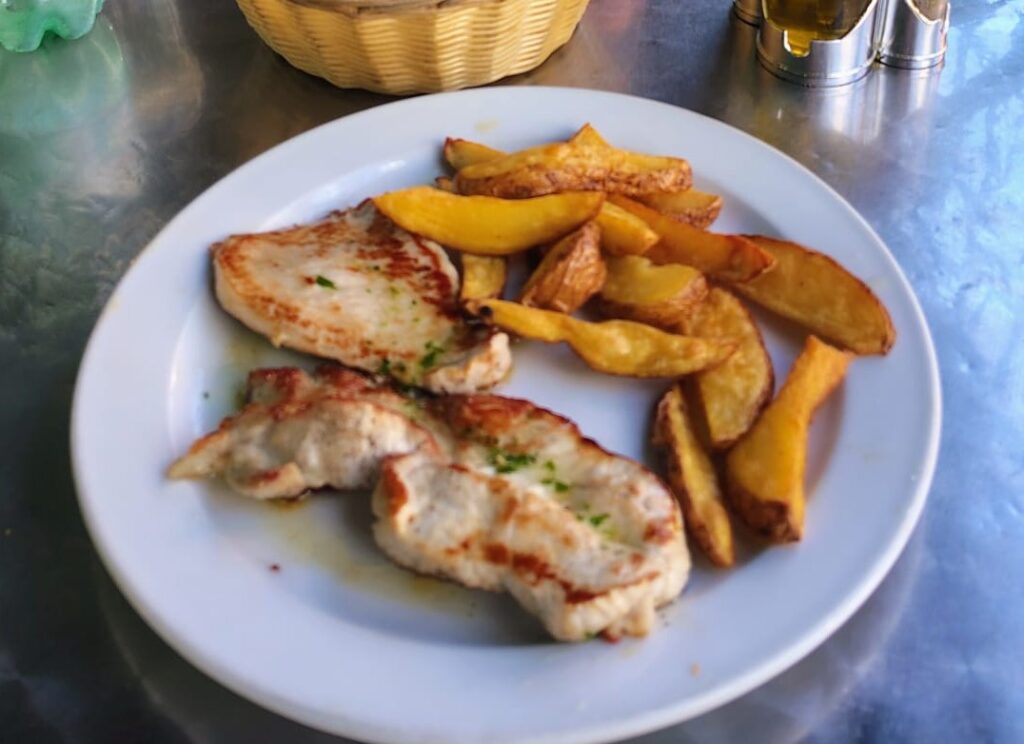 Restaurante El Tapeo: dónde el ambiente también forma parte del menú, imagen 1